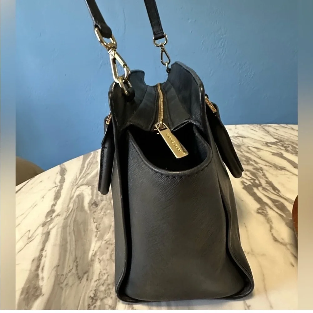 Michael Kors Women’s Selma Saffiano Leather Medium Satchel